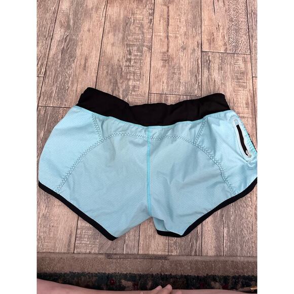 Lululemon Women's 6 Run Bright At Night Short Active Running Shorts Size 10 - Picture 2 of 8
